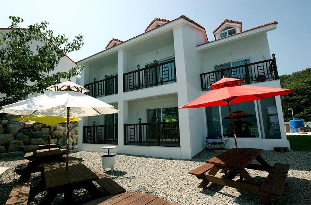 Ever Green Pension Geoje Dış mekan fotoğraf